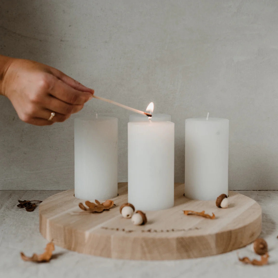 Eulenschnitt Kerzenbrett - Adventskranz - Merry Christ – jetzt kaufen