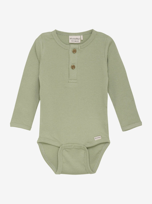 Minymo Body langarm Tencelmix gerippt reseda grün – jetzt kaufen