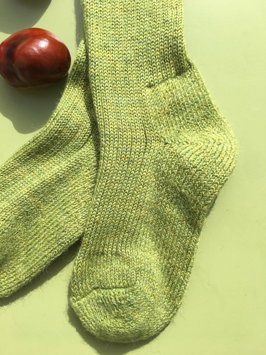 Hirsch Natur Plüschsohlensocke - Schurwolle - maigrün – jetzt kaufen